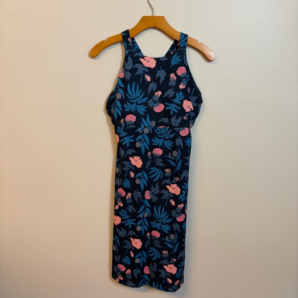 Patagonia blue dress with pink and blue florals athletic small - Picture 3 of 4